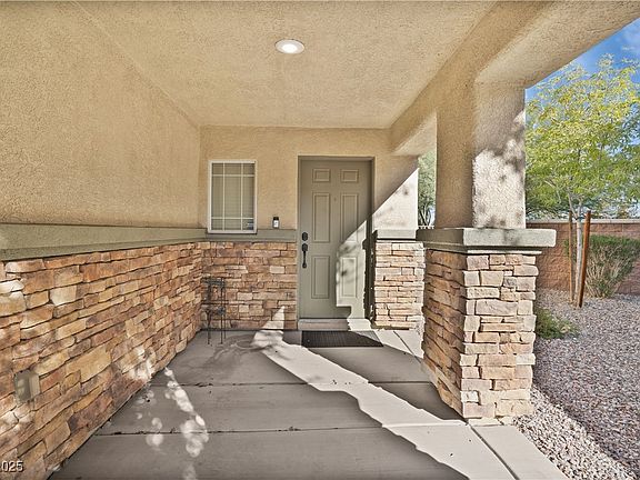 4th image of 5964 Feral Garden St