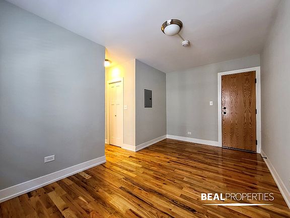 4th image of 2908 N Mildred Ave #U1