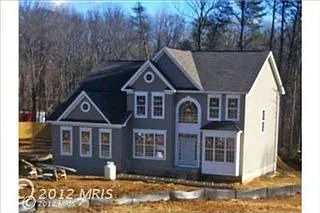 419 Kings Way photo 1