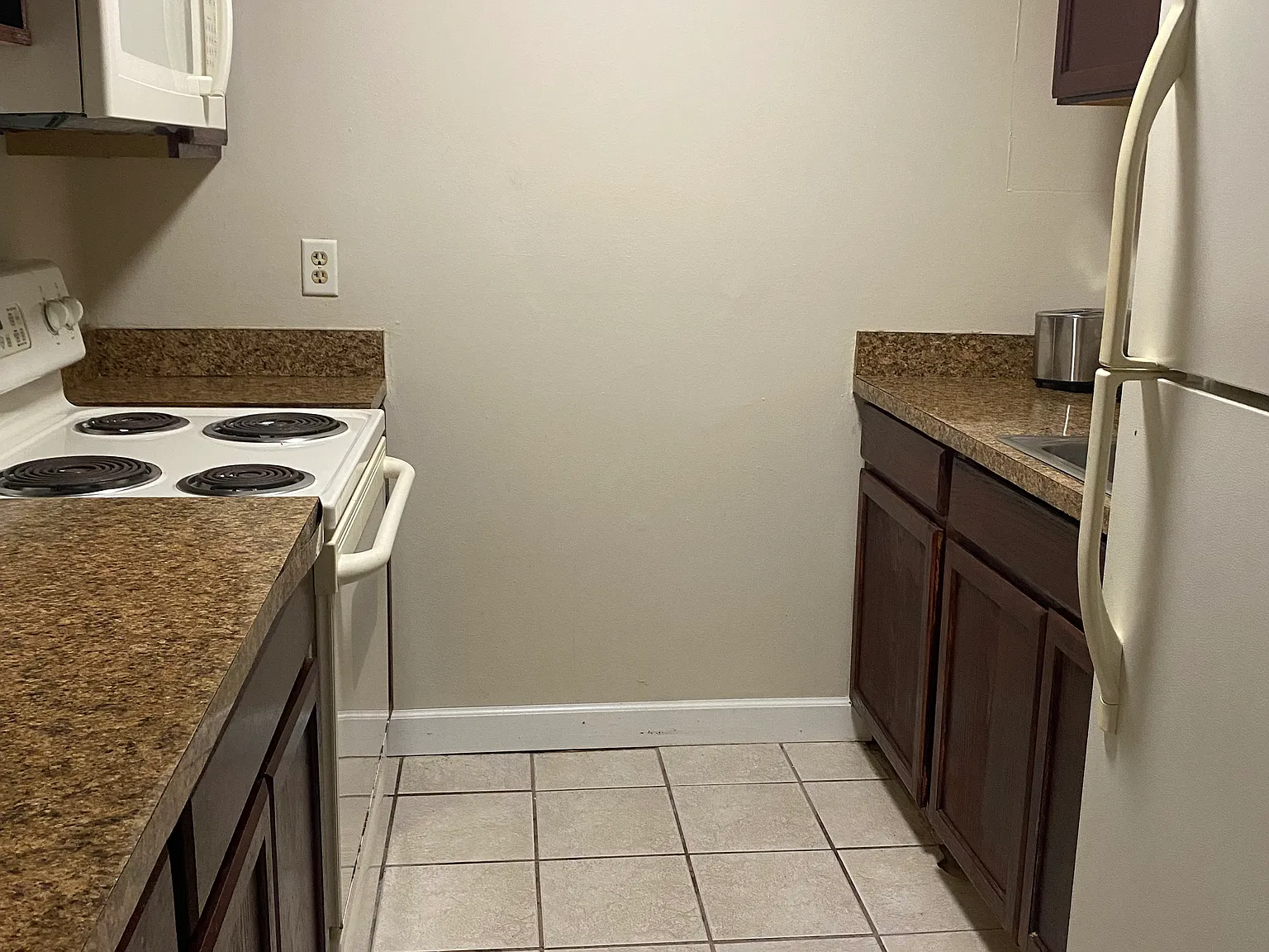 3254 S Semoran Blvd — Photo 4