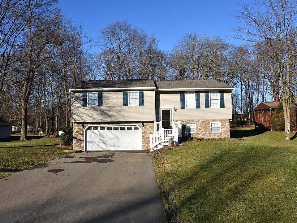1st image of 17350 Kevin Dr