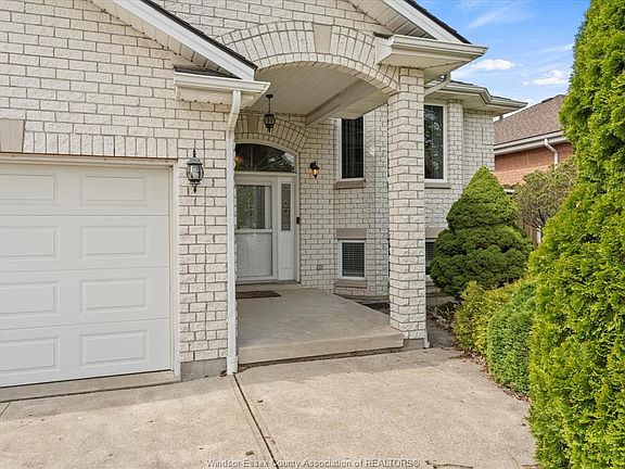 5th image of 1751 Rankin Ave
