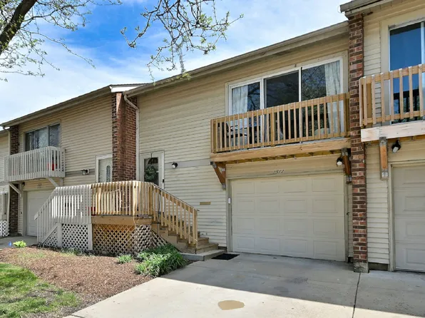 1517 Elder Dr, Aurora, IL 60506