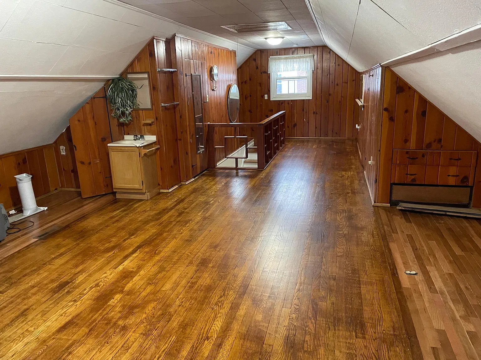 2859 Landon Dr — Photo 4