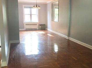 98 E 39th St, Brooklyn, NY 11203