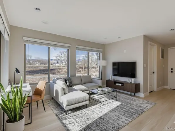 15364 W 69th Avenue, Arvada, CO 80007