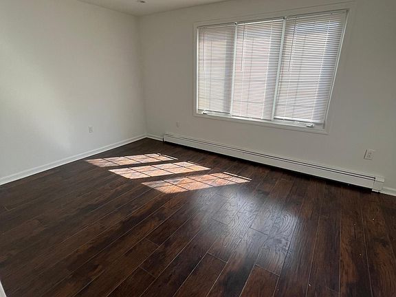 5th image of 58 Williams Ave