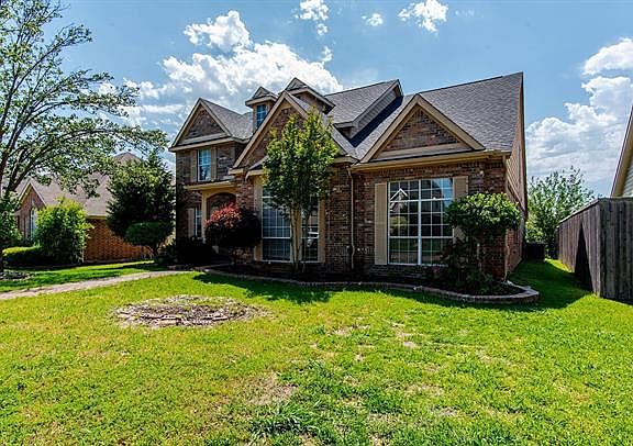 2nd image of 3321 Chapelwood Dr