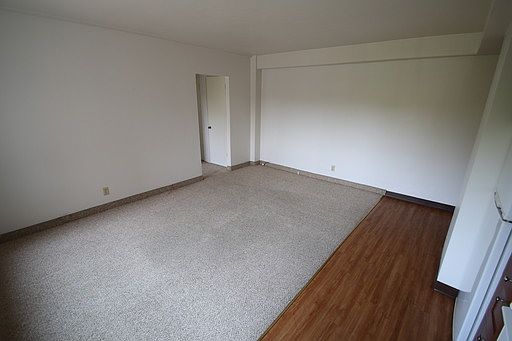 2nd image of 7 Goodman St N APT 302