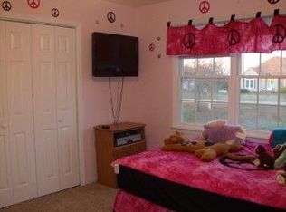 372 Baywood Dr, Campobello, SC 29322