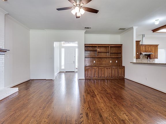 2nd image of 9615 Windy Hollow Dr
