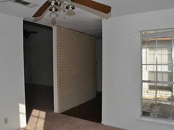 4th image of 5814 Delfren Ln