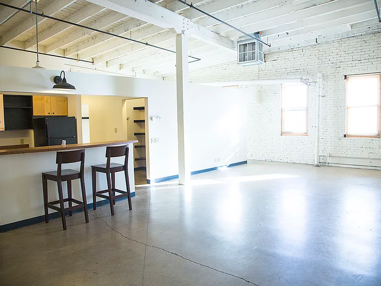 2608 Montana Ave #202 — Photo 3