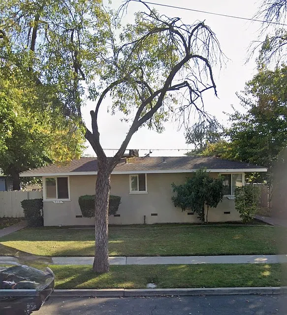 718 E Andrews Ave