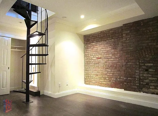 Rented by Centennial Properties NY | media 7
