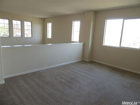 2nd image of 5572 Lackland Way