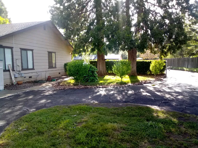 Encina Dr — Photo 10