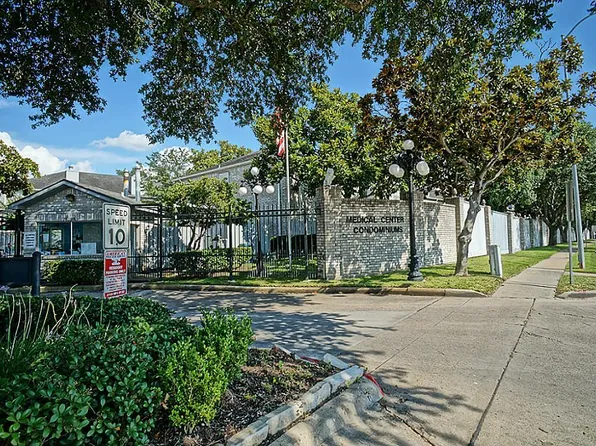 7659 Cambridge St, Houston, TX 77054