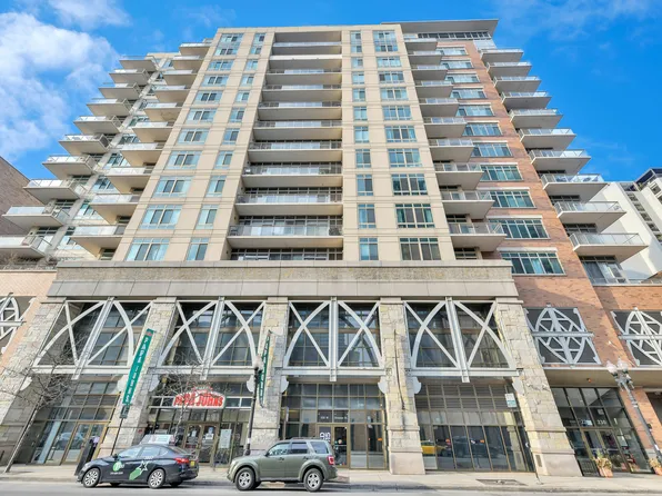 230 W Division St APT 606, Chicago, IL 60610