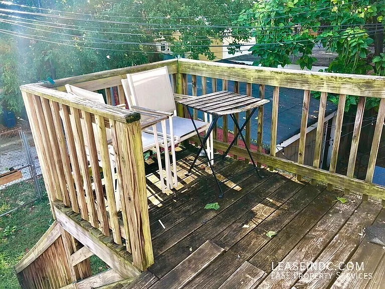 1721 11th St NW #2 — Photo 17