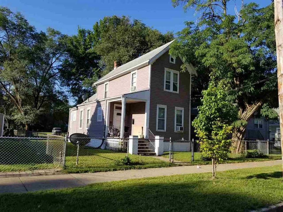 1st image of 1306 W Aiken Ave
