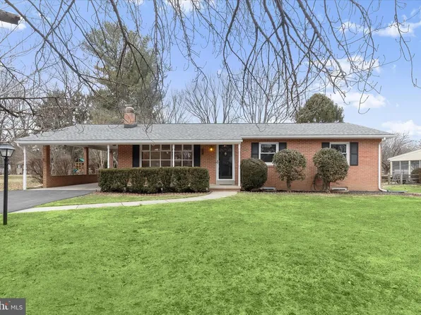 8004 Clearfield Rd, Frederick, MD 21702