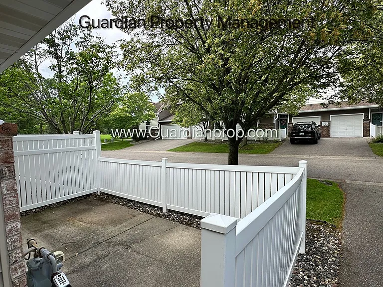 17818 Cobblestone Way — Photo 19