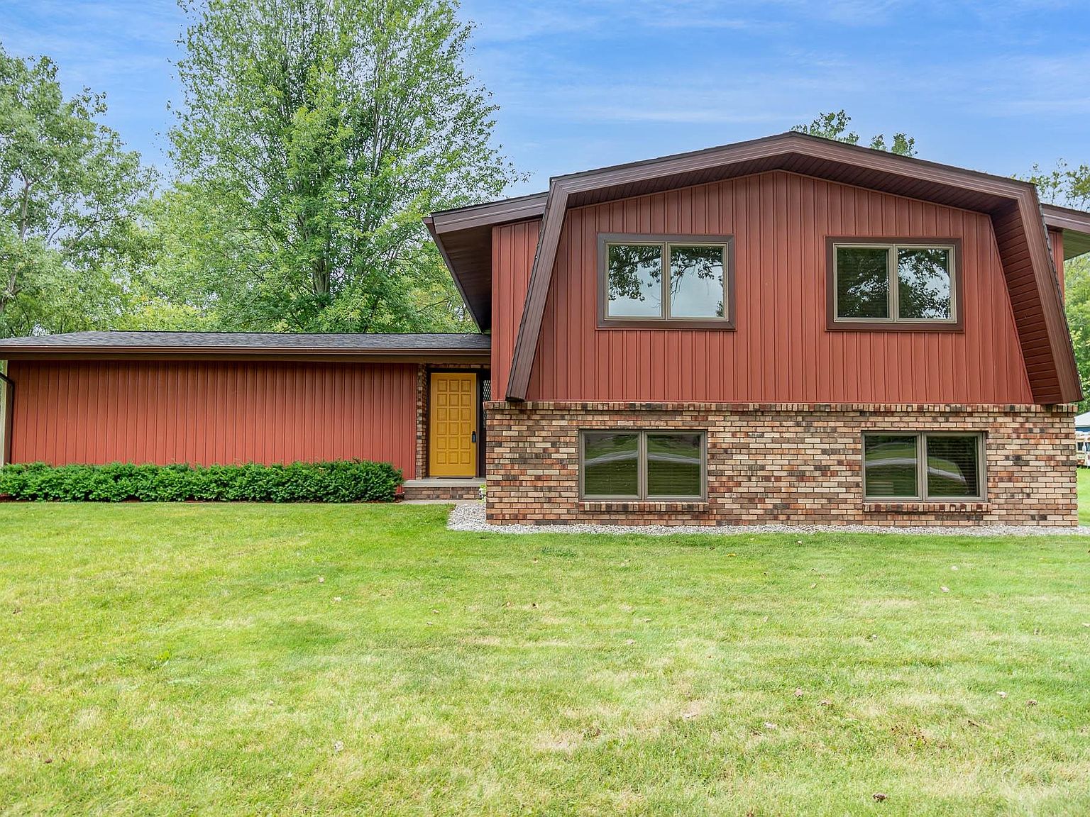 1850 S Poseyville Rd, Midland, MI 48640 Zillow