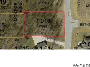 2720 Alexandria Dr, Lima, OH 45805