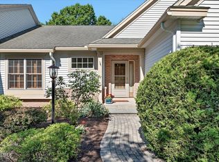 12 Camden Cir, Delmar, NY 12054