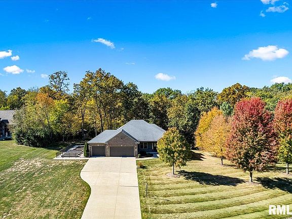 2nd image of 10915 N Fox Meadow Dr