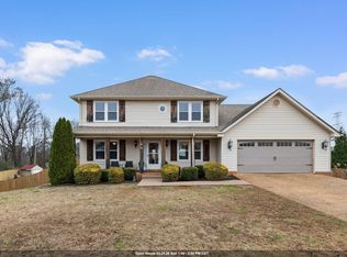 1103 Brookford Pl, Muscle Shoals, AL 35661