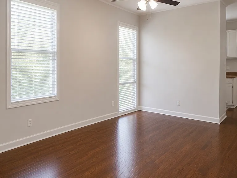 109 Sun Valley Dr — Photo 4