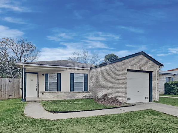 9254 Village Brown, San Antonio, TX 78250
