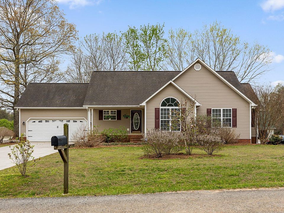 1st image of 263 Valley Estates Dr