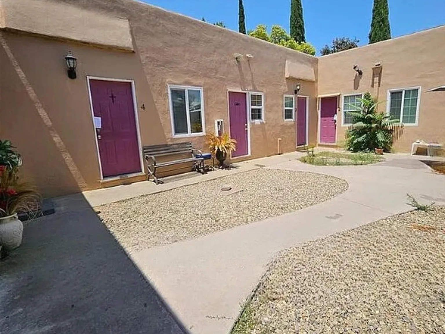 Studio, 350 sqft, $1,199 — Photo 3