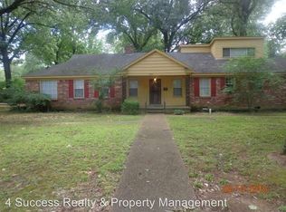 3335 Walnut Grove Rd, Memphis, TN 38111