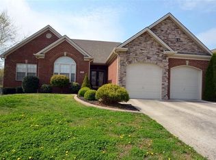 153 Carriage Ln, Georgetown, KY 40324