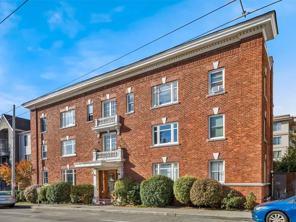 4725 15th Avenue NE #17, Seattle, WA 98105