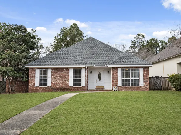 303 40th Pl, Hattiesburg, MS 39402