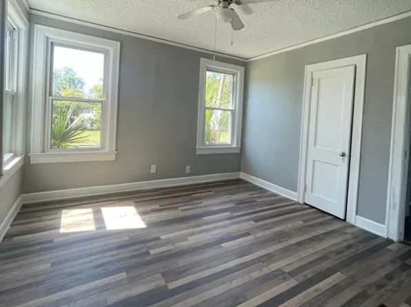 29 W 18th St #1R, Jacksonville, FL 32206