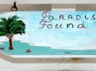 172 Buttonwood Ave, Key Largo, FL 33037