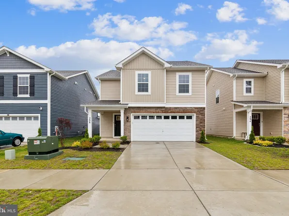 298 Forest Edge Ave, La Plata, MD 20646