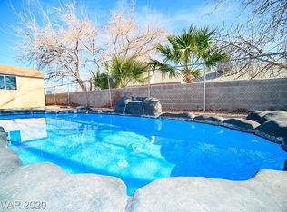 820 Fairway Dr, Las Vegas, NV 89107