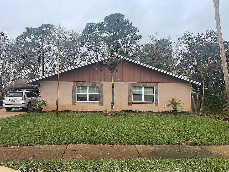 1st image of 954 W Bramblebush Cir