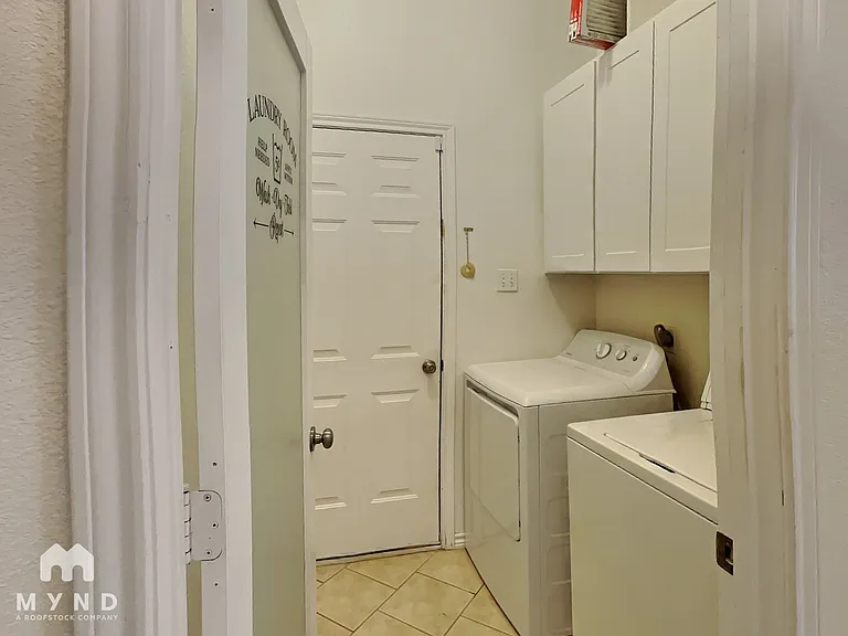 1257 Christopher Ln — Photo 18