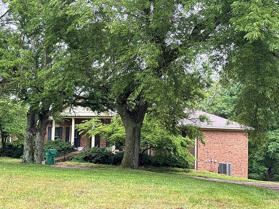 1st image of 1616 Gordon Petty Dr