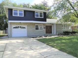 804 Junie Ct, Joliet, IL 60435