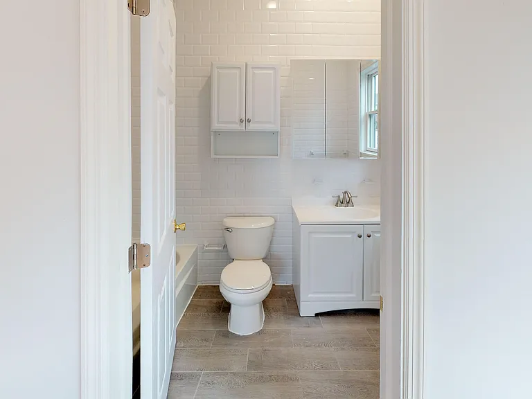 336 Forrest St #2 — Photo 18