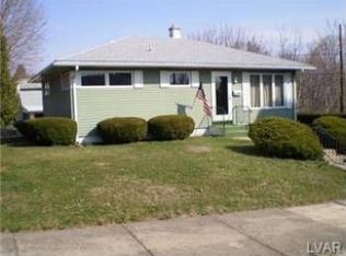 812 Locust St, Catasauqua, PA 18032